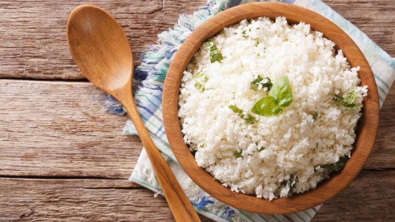चावल खाने से मोटापा नहीं बढ़ता है, जानें खाने का सही तरीका (2)
