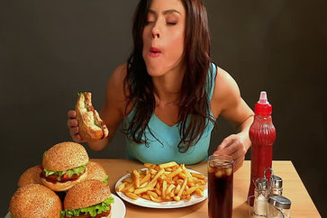 ये 10 आहार पहुंचा सकते हैं आपकी पाचन क्रिया को नुकसान