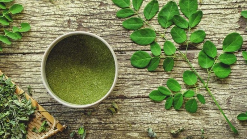 Drumstick (Moringa) Health Benefits, Side Effects & How To Use