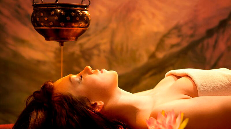 Shirodhara Massage - It's Oil Ingredients & Benefits