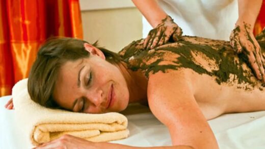 Udvartana: Ayurvedic Powder Massage & Its Benefits